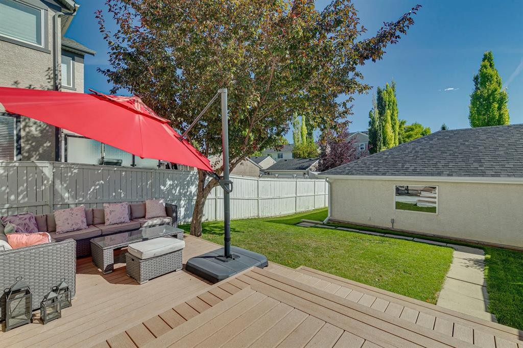 159 Somme Manor Sw, Calgary, AB