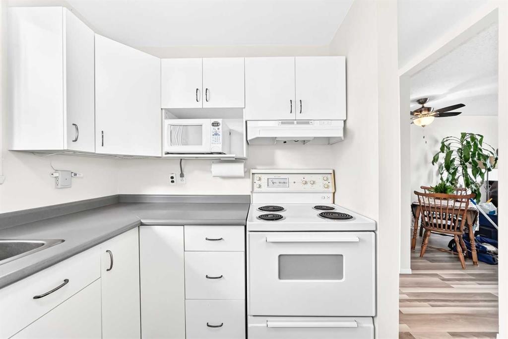 755 Kingsmere Crescent Sw, Calgary, AB
