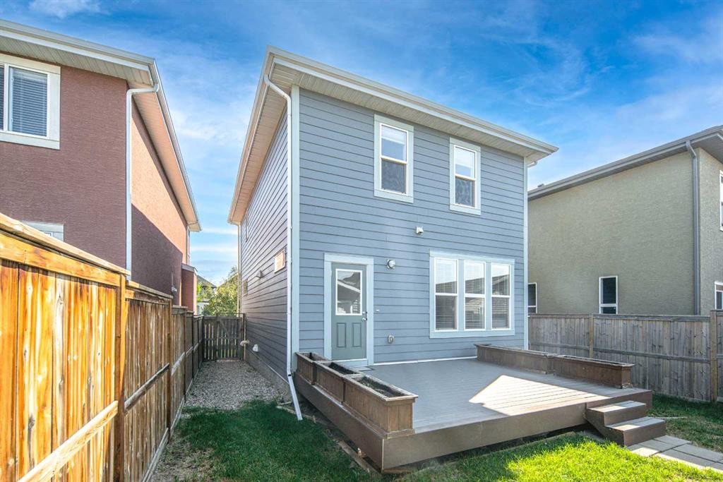 25 Marquis Place Se, Calgary, AB