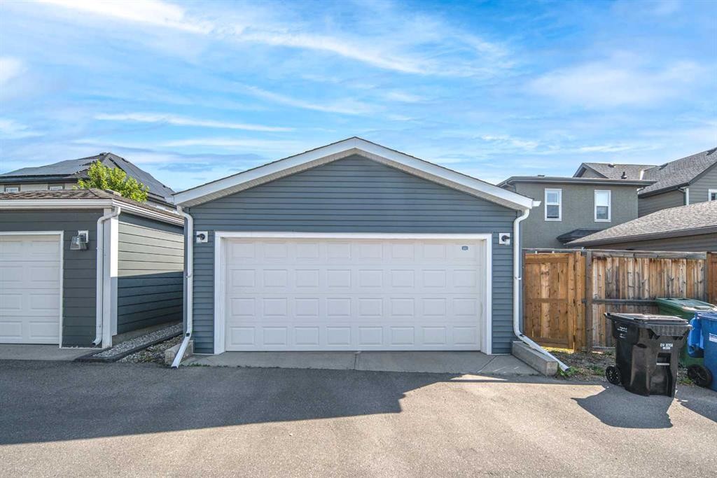 25 Marquis Place Se, Calgary, AB
