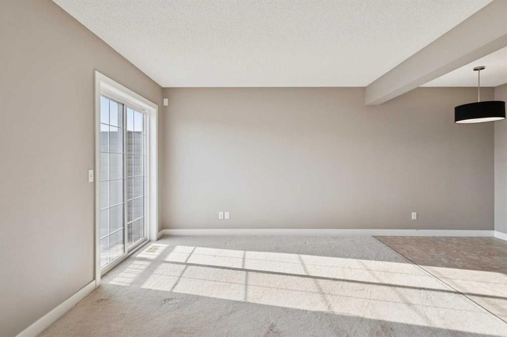 123 Pantego Lane Nw, Calgary, AB