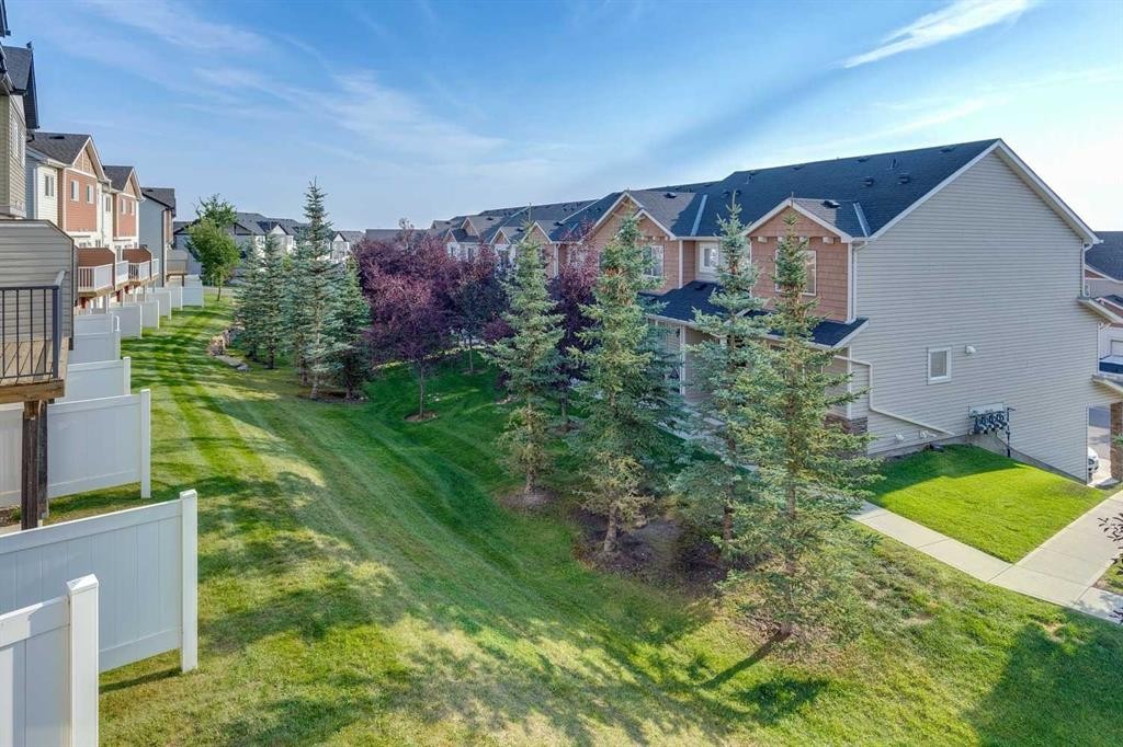 123 Pantego Lane Nw, Calgary, AB