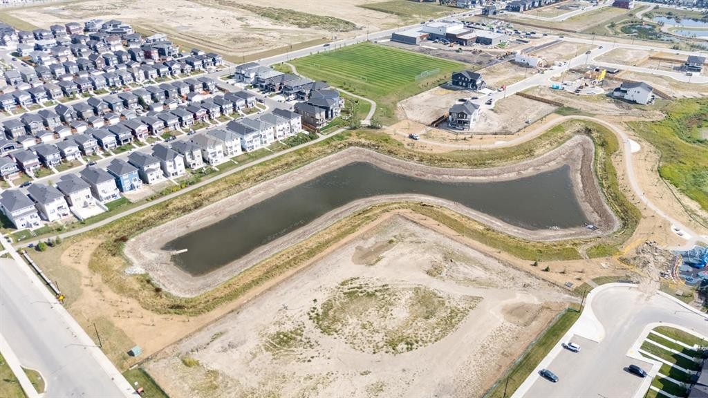223 Chelsea Heath, Chestermere, AB