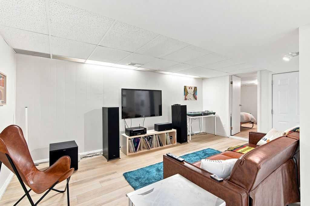 7204 5 Street Sw, Calgary, AB