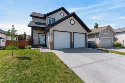 89 Canals Circle SWAirdrie, AB T4B 2Z7