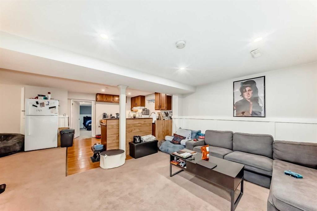 20 Deermont Way Se, Calgary, AB