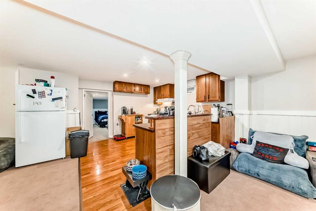 20 Deermont Way Se, Calgary, AB
