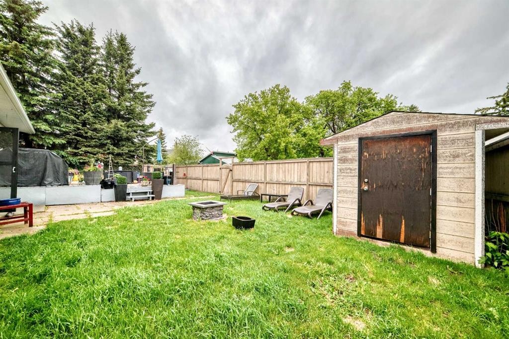20 Deermont Way Se, Calgary, AB