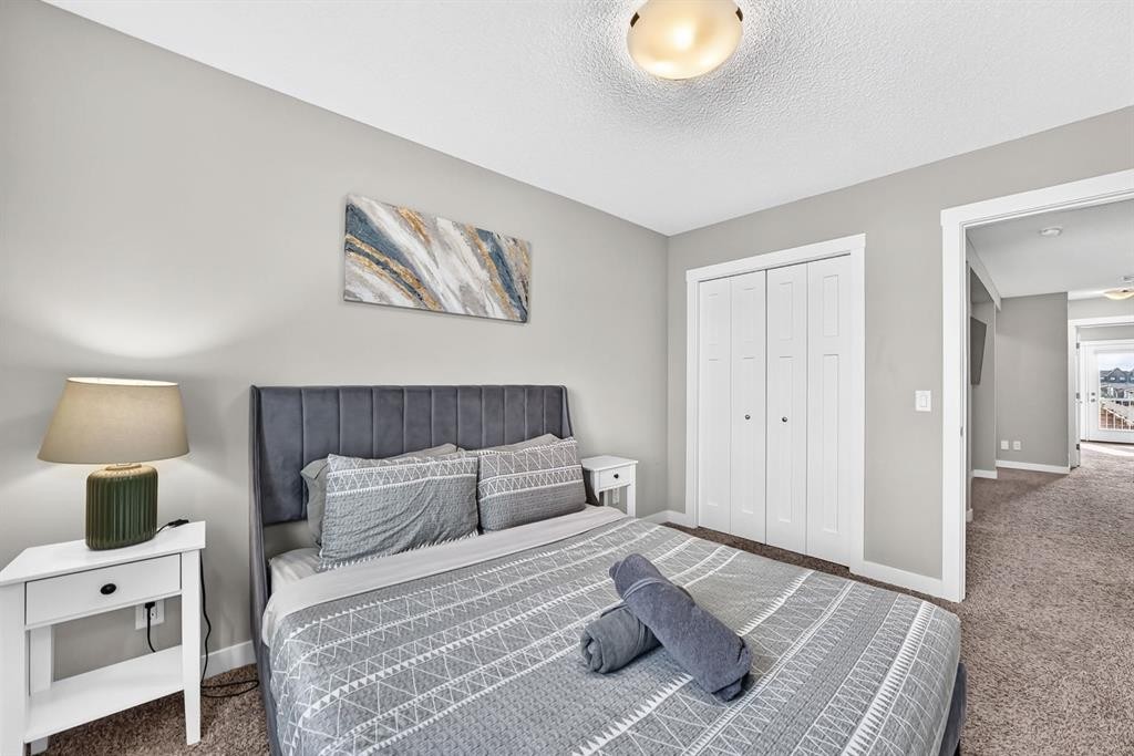 166 Howse Common Ne, Calgary, AB