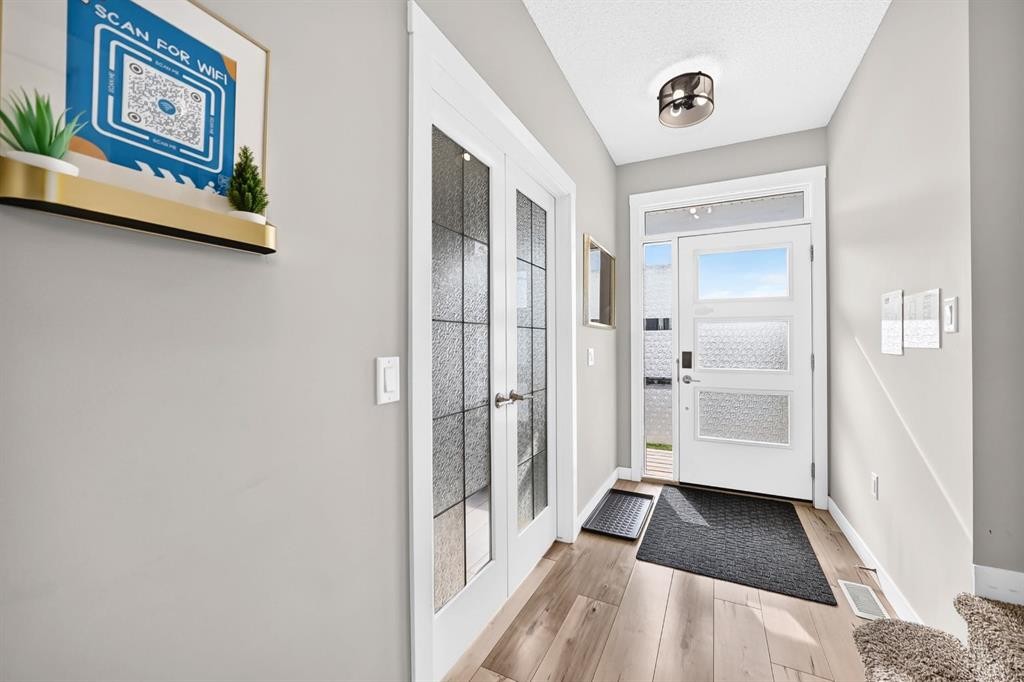 166 Howse Common Ne, Calgary, AB