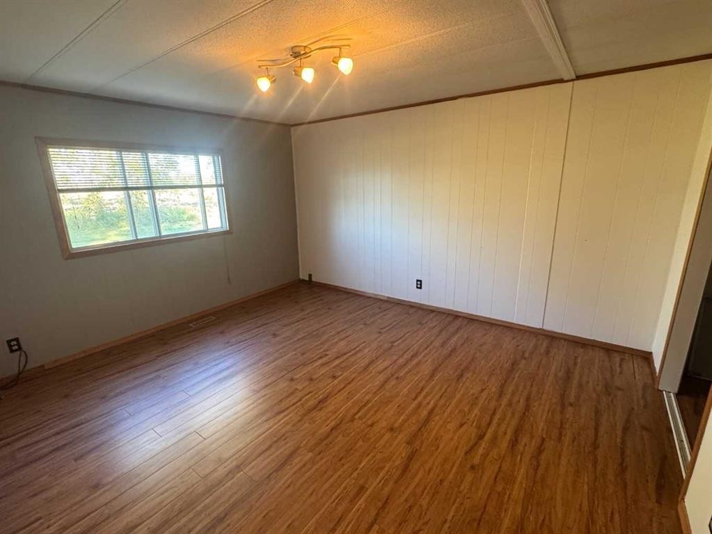 28159 Township Road 300 Township, Rural Mountain View County, AB