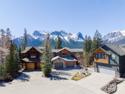 389 Eagle Heights Canmore, AB T1W 3C9