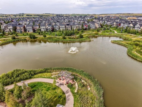 57 Sunset Common  Cochrane, AB T4C 0M1
