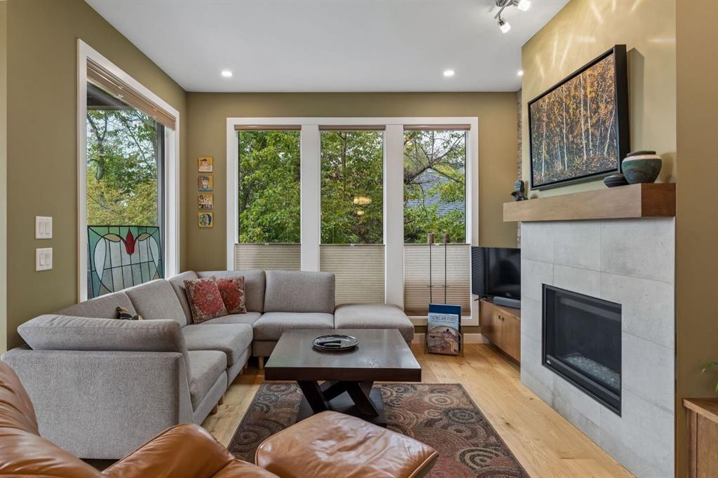 1-532 4 Avenue Ne, Calgary, AB