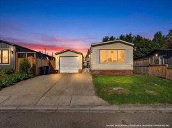 216 Spring Haven Close SEAirdrie, AB T4A 1E4