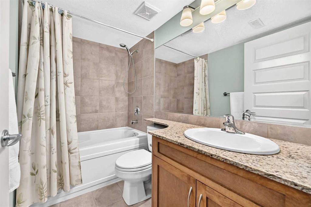 2512 17A Street Nw, Calgary, AB