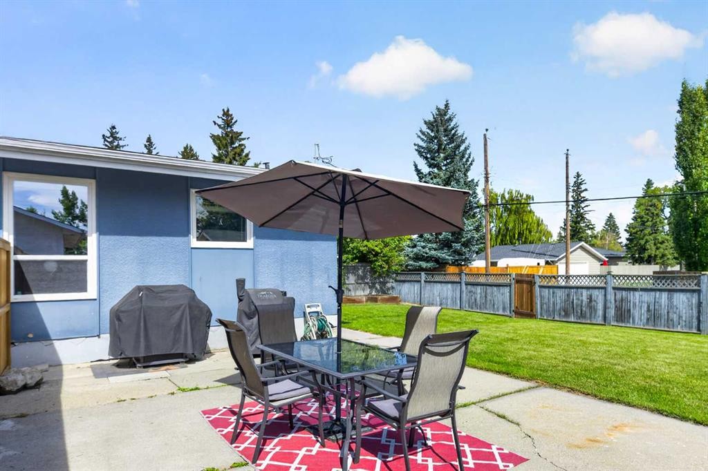 6516 Crowchild Trail Sw, Calgary, AB