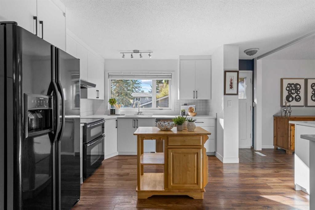460 Parkridge Crescent Se, Calgary, AB