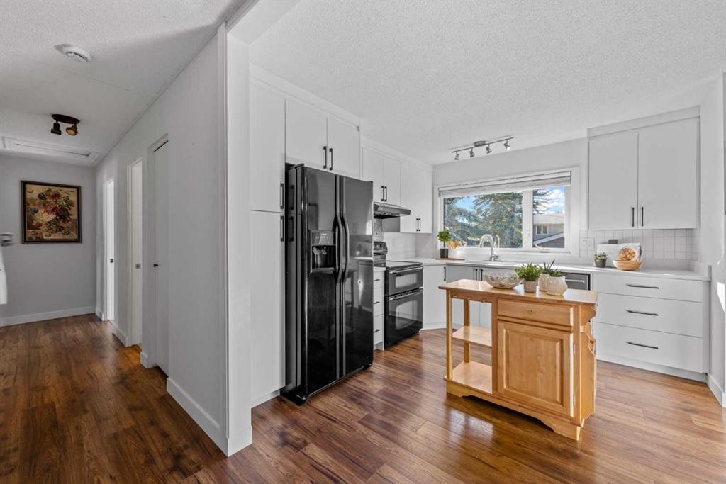 460 Parkridge Crescent Se, Calgary, AB