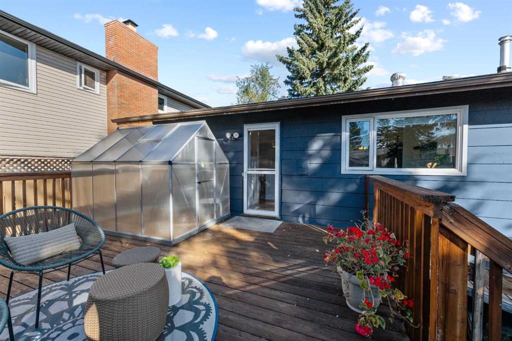460 Parkridge Crescent Se, Calgary, AB