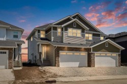 454 Kinniburgh Loop Chestermere, AB T1X 3C2