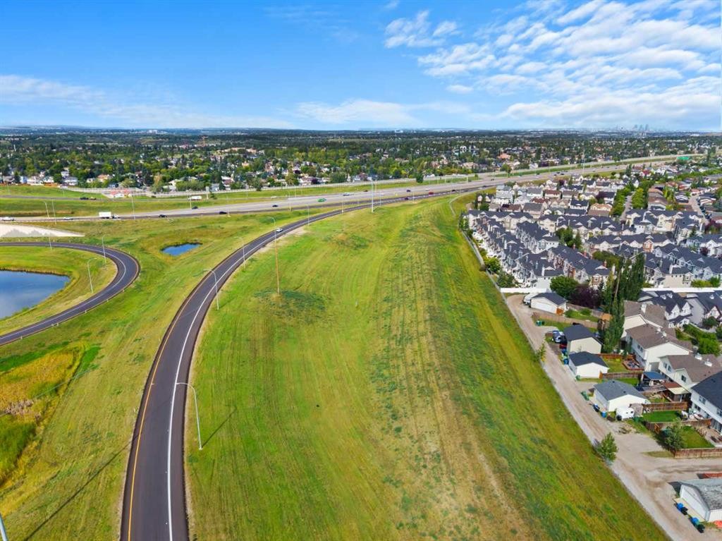 241 Elgin Gardens Se, Calgary, AB
