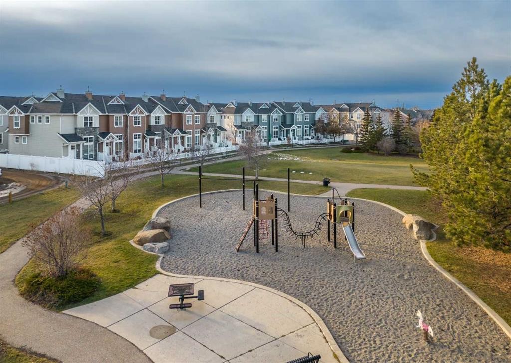 241 Elgin Gardens Se, Calgary, AB