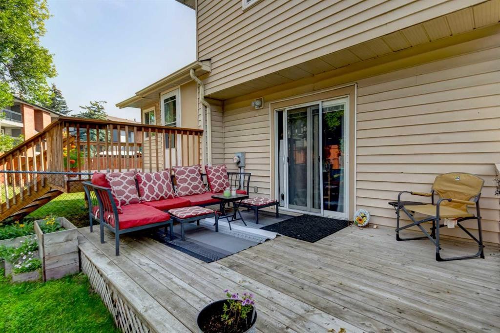 31 Deer Place Se, Calgary, AB