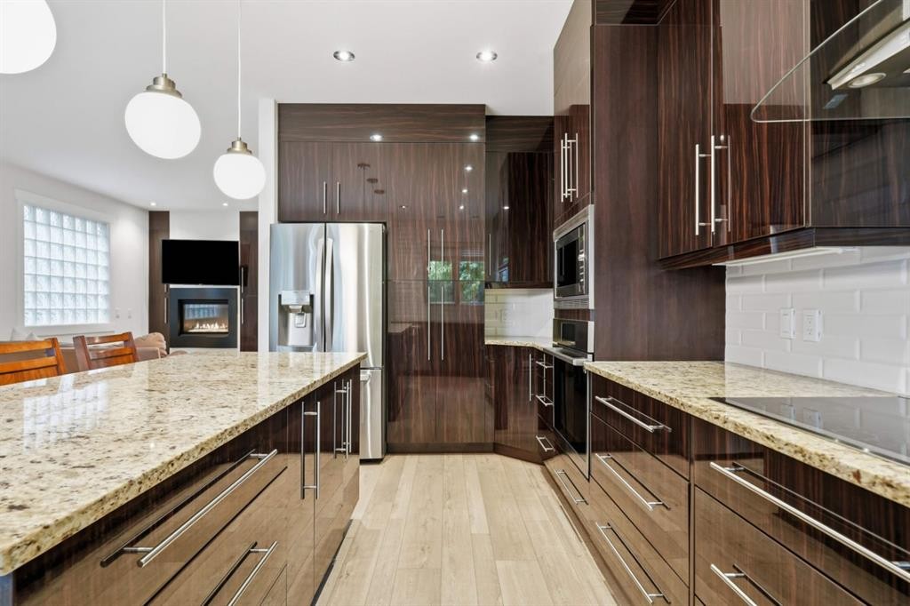 1903 26 Avenue Sw, Calgary, AB