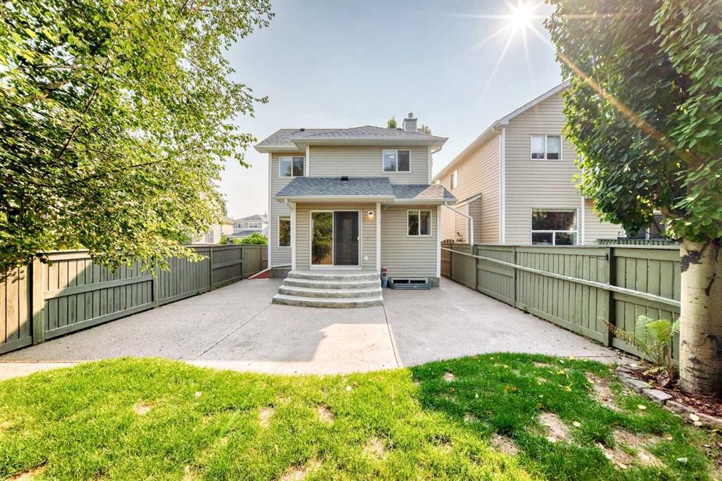 294 Cougar Plateau Way Sw, Calgary, AB