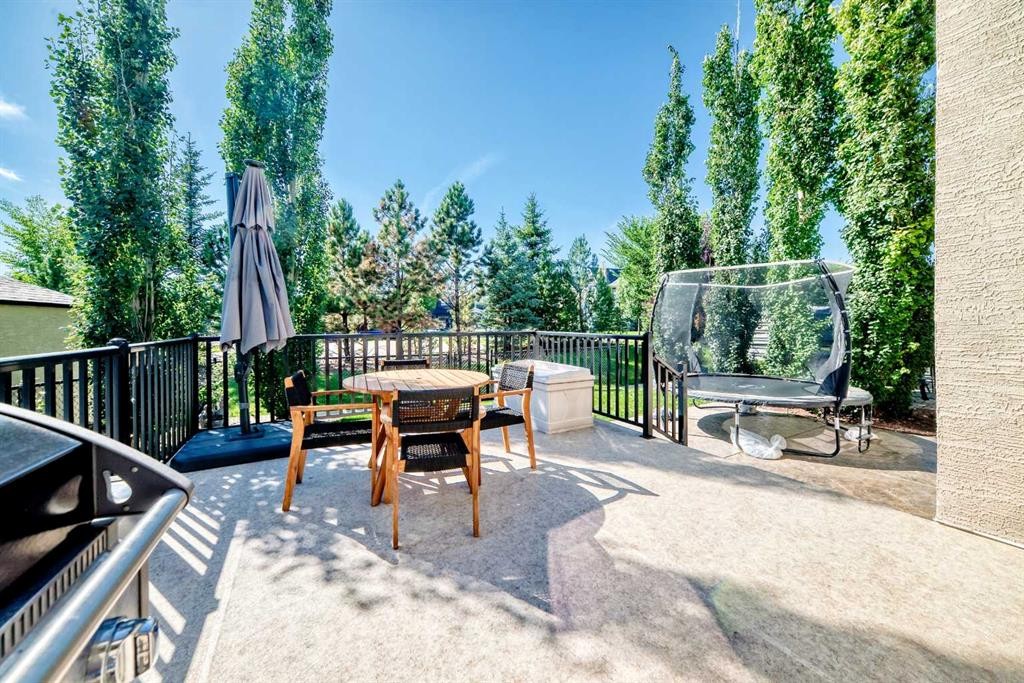 137 Aspenmere Circle, Chestermere, AB