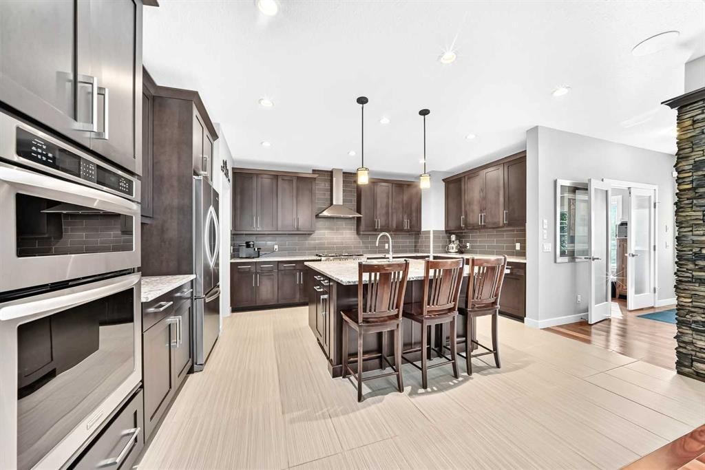 137 Aspenmere Circle, Chestermere, AB