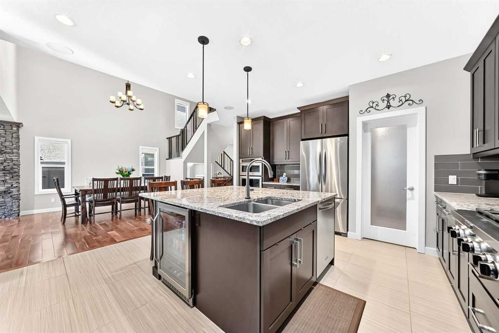 137 Aspenmere Circle, Chestermere, AB