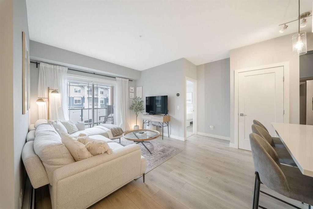 305-100 Auburn Meadows Manor Se, Calgary, AB