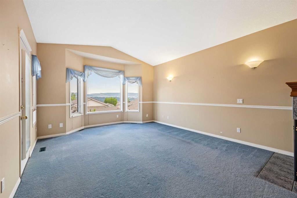 63 Scimitar Heath Nw, Calgary, AB