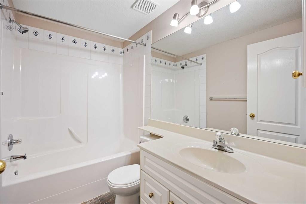 63 Scimitar Heath Nw, Calgary, AB