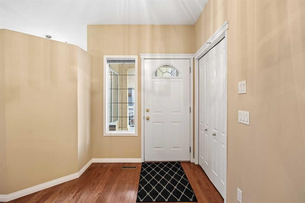 63 Scimitar Heath Nw, Calgary, AB