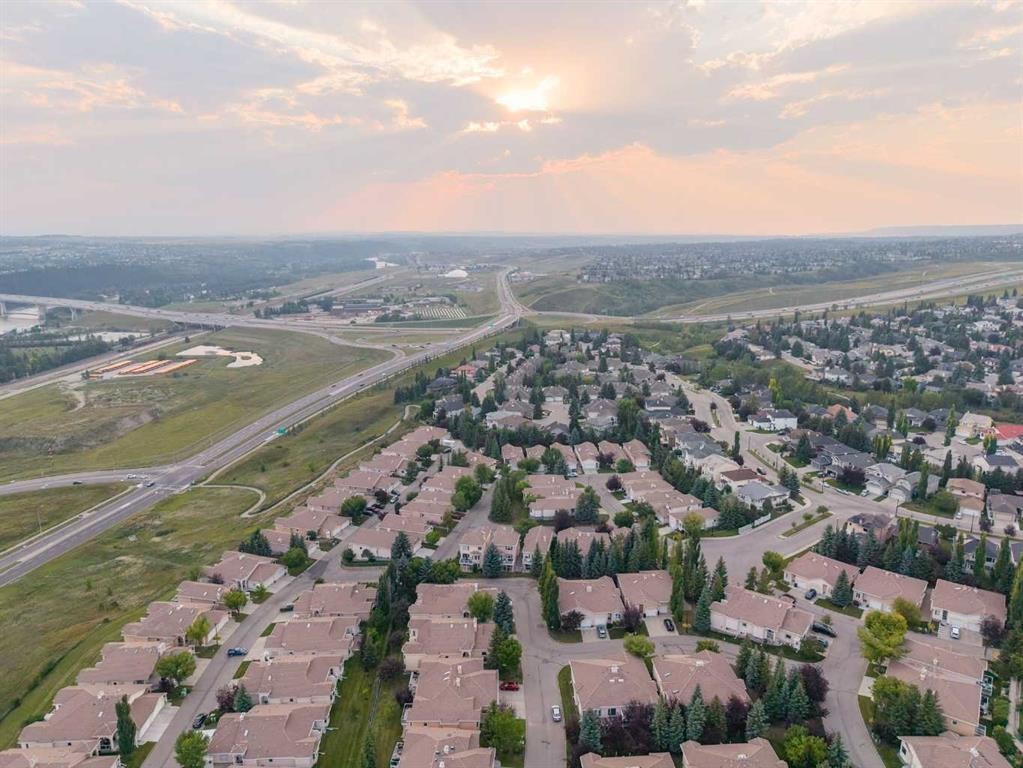 63 Scimitar Heath Nw, Calgary, AB