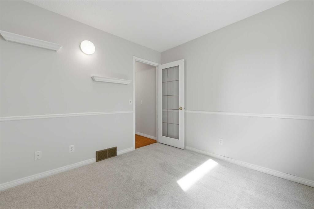872 Sierra Morena Court Sw, Calgary, AB