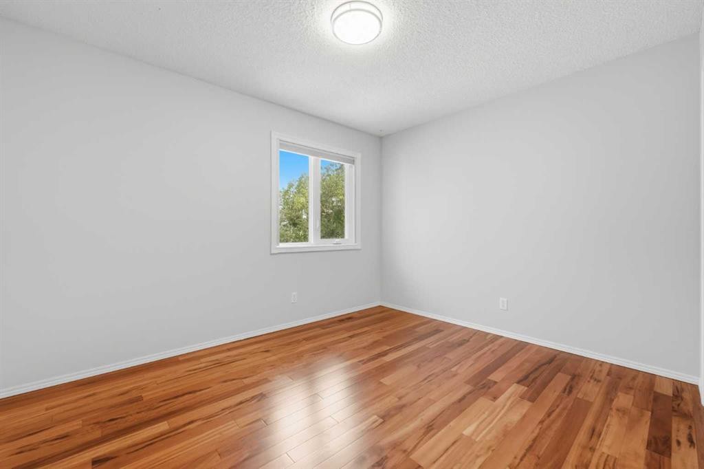 872 Sierra Morena Court Sw, Calgary, AB