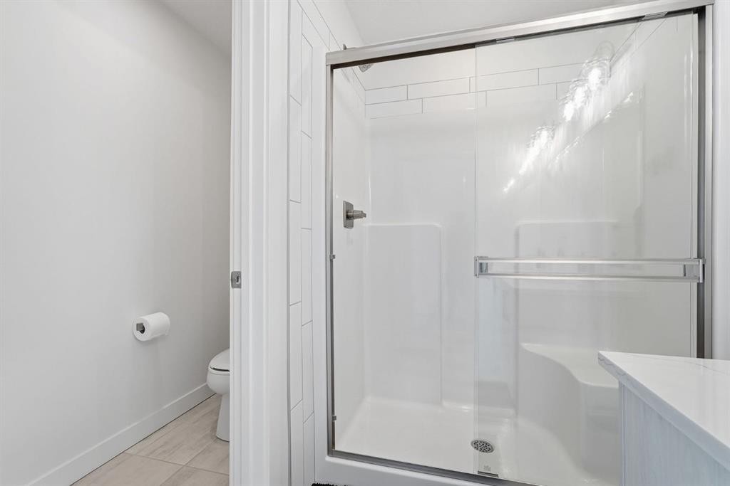 154 Crestridge Common Sw, Calgary, AB