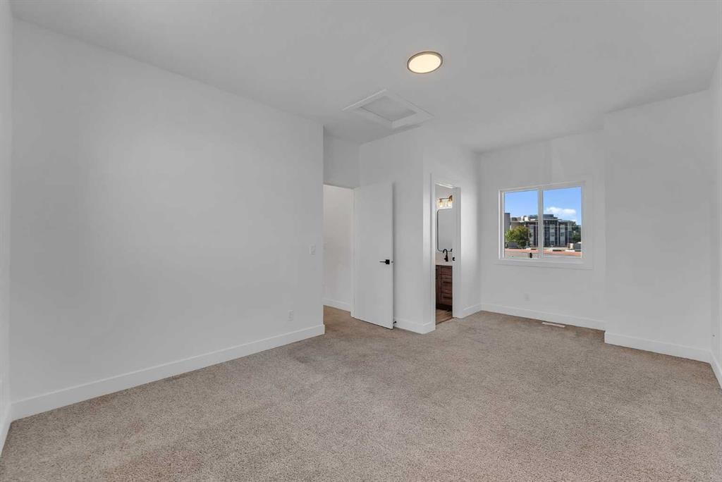 475 34 Avenue Ne, Calgary, AB