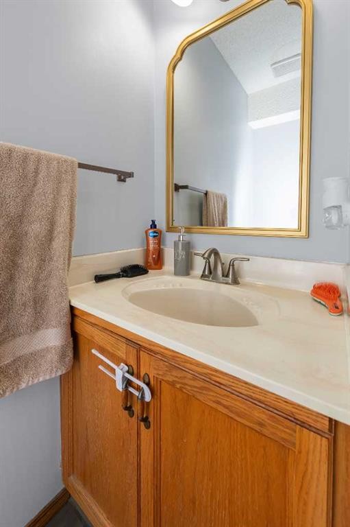 56 Martinglen Place Ne, Calgary, AB