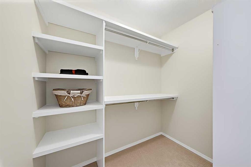 532 54 Avenue Sw, Calgary, AB