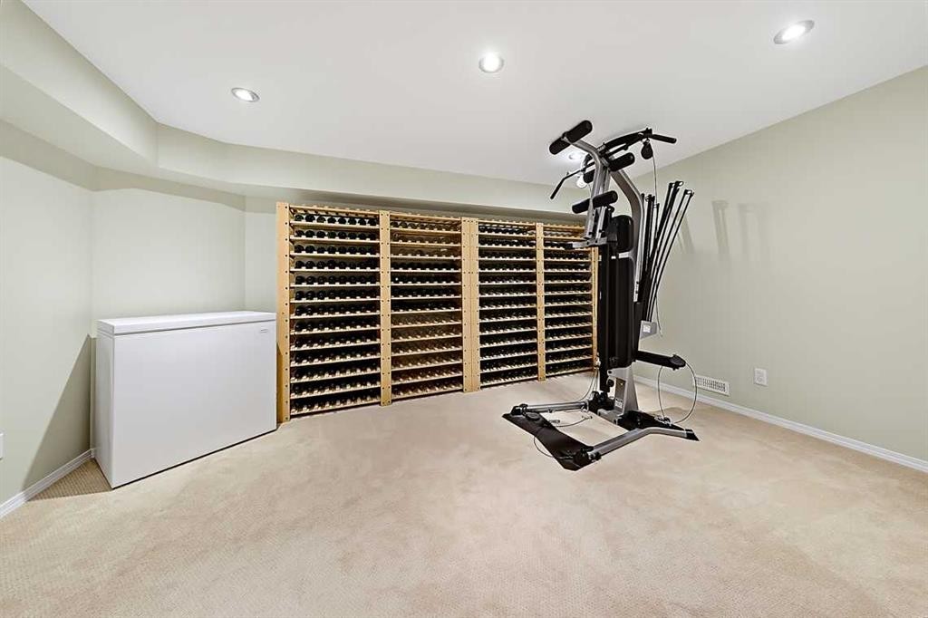 532 54 Avenue Sw, Calgary, AB