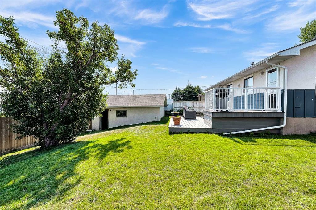 7112 Fountain Road Se, Calgary, AB