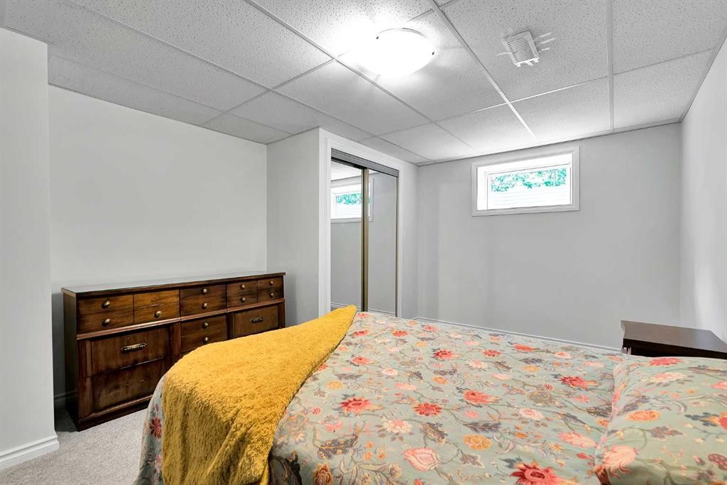 7112 Fountain Road Se, Calgary, AB