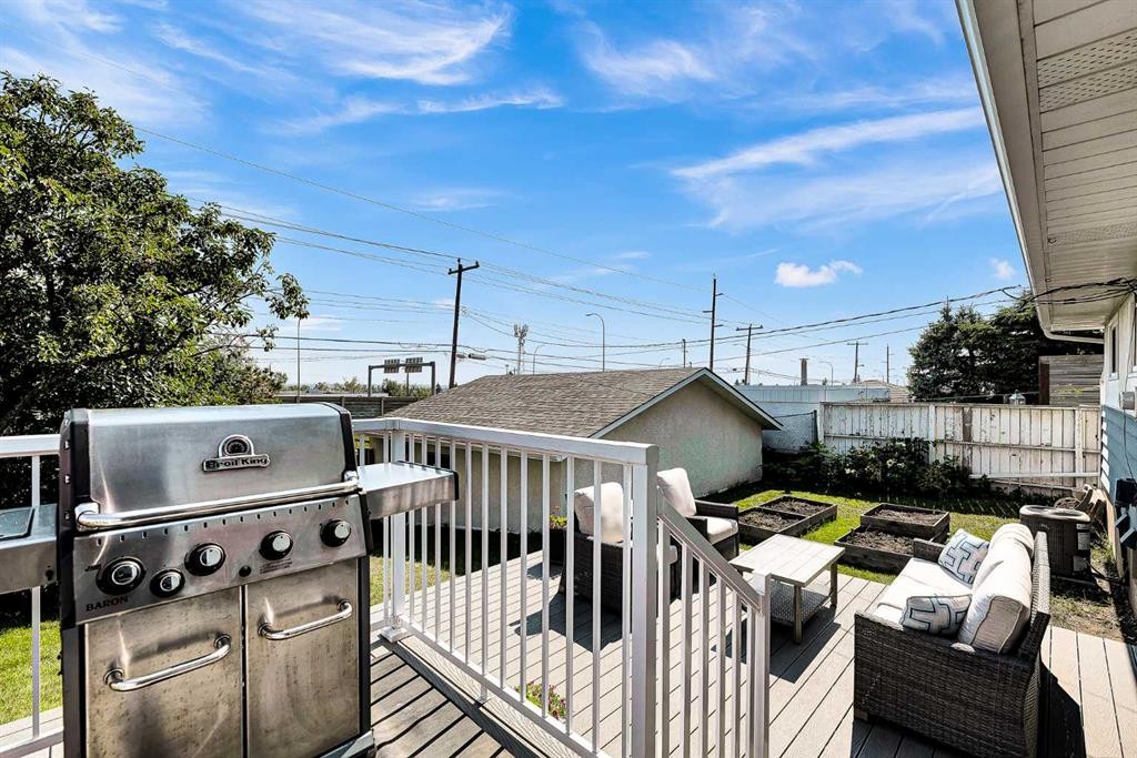 7112 Fountain Road Se, Calgary, AB