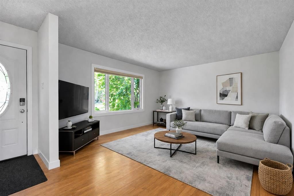 7112 Fountain Road Se, Calgary, AB