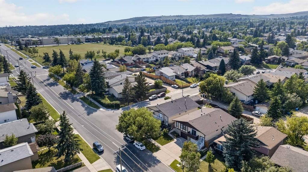 8335 Centre Street Nw, Calgary, AB